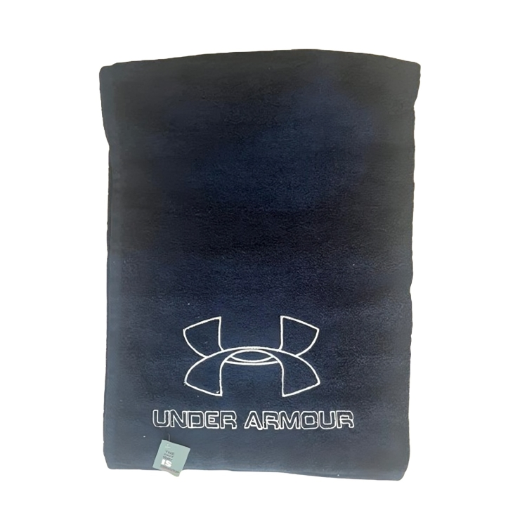 Under Armour Beach Towel 140 x 70 cm